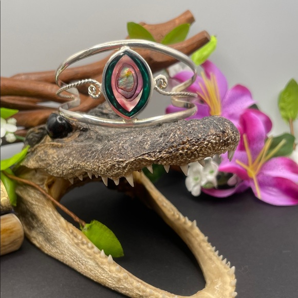 Alpaca Jewelry - Alpaca Mexico cuff bracelet vintage